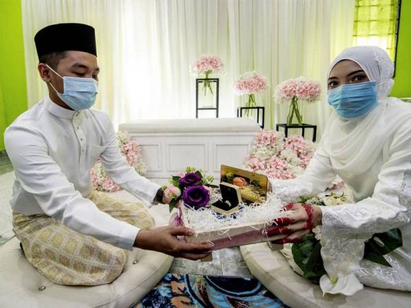 Berkahwin Salah Satu Rahsia Nak Jadi Kaya
