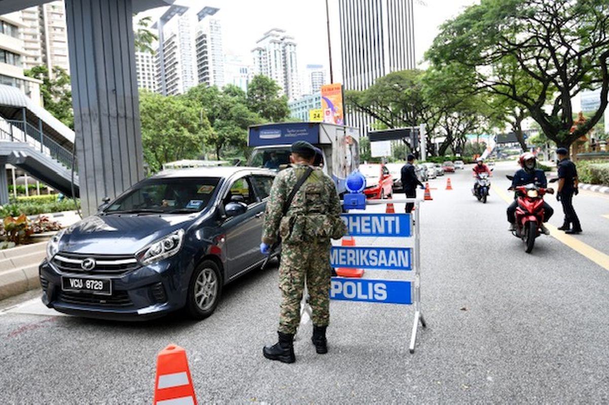 Tolak 'lockdown' sepenuhnya atau ekonomi Malaysia yang hancur?